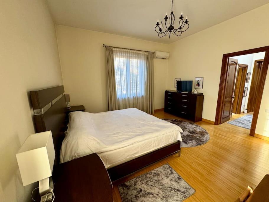 Touch The Sky Apartment Erivan Exterior foto